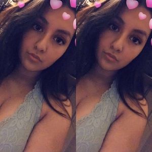 Meet your Posher, Yesenia